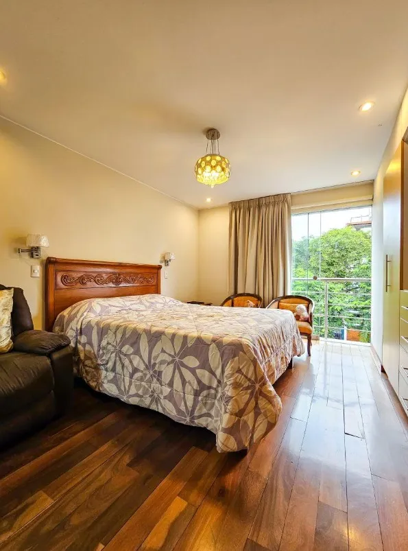 Departamento con Balcón en Venta en Surco — foto 5