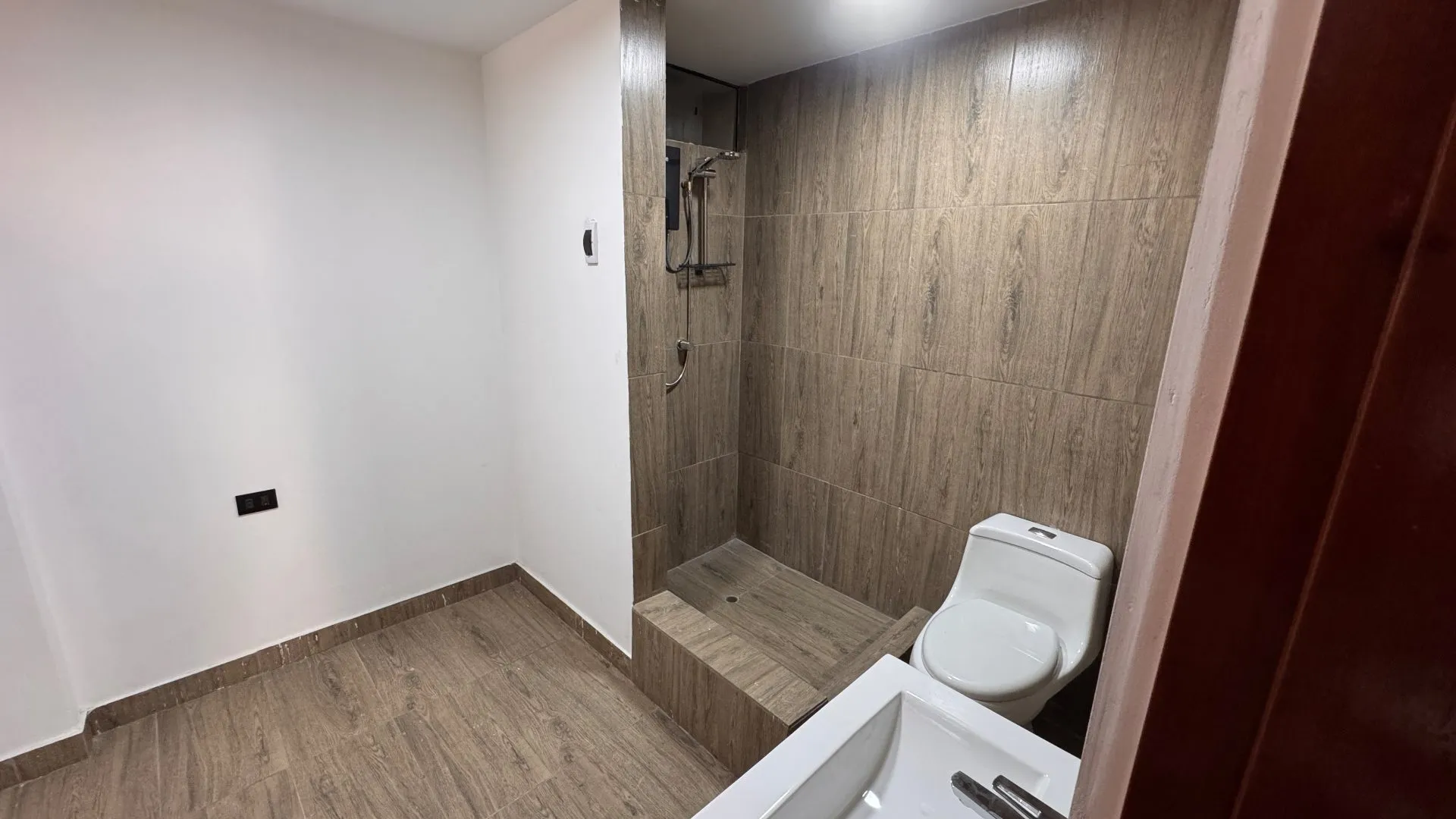 Departamento en alquiler en Miraflores – 90 m², 2 dormitorios - 8