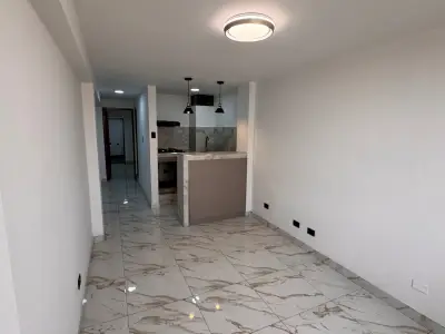 Departamento en alquiler en Miraflores – 90 m², 2 dormitorios