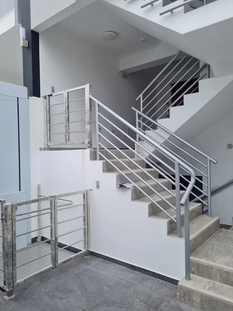 🏡 SE VENDE DEPARTAMENTO DÚPLEX DE ESTRENO CON AZOTEA Y TERRAZA – PUEBLO LIBRE — foto 5
