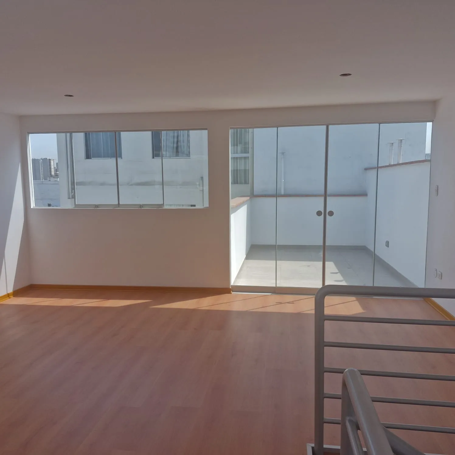 🏡 SE VENDE DEPARTAMENTO DÚPLEX DE ESTRENO CON AZOTEA Y TERRAZA – PUEBLO LIBRE — foto 6