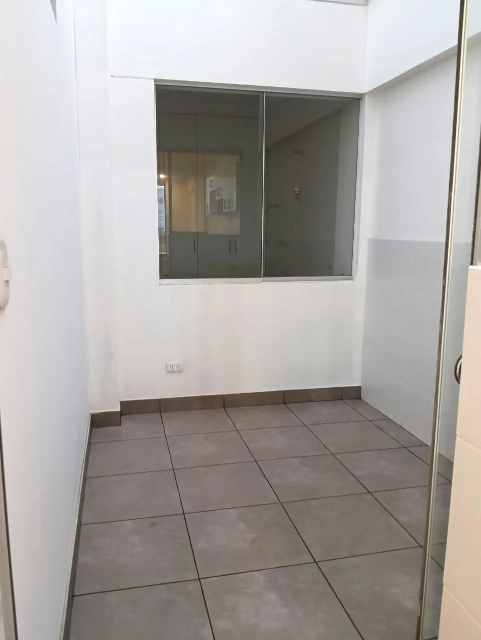 Venta Dpto. Estreno 3 Dorm. a Dos Cuadras del Malecón en San Bartolo - 7