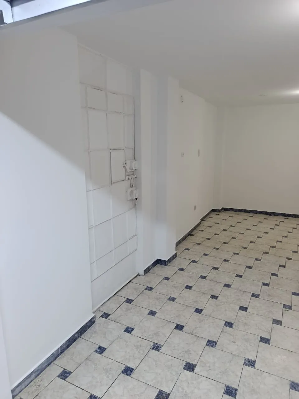 Local comercial primer piso puerta a la calle — foto 3