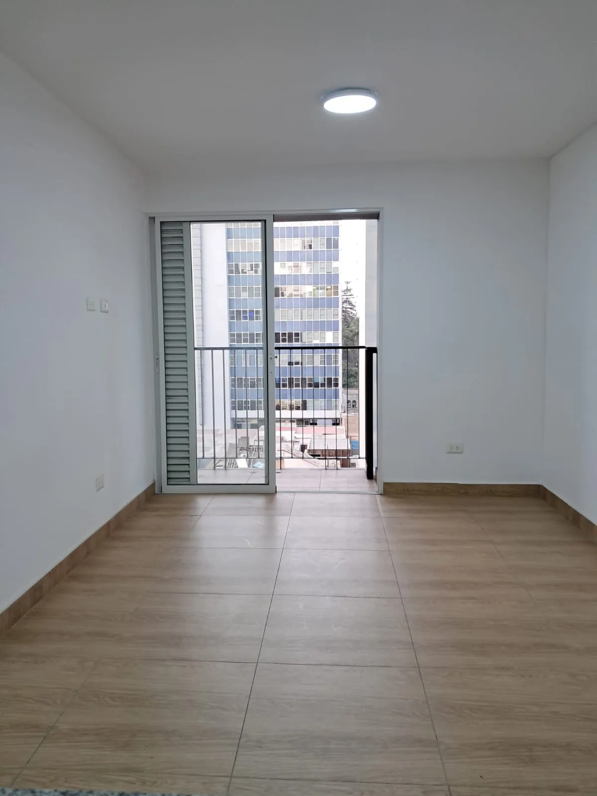 Departamento de 3 Dormitorios en Av. Arenales 680, Jesús María — foto 9