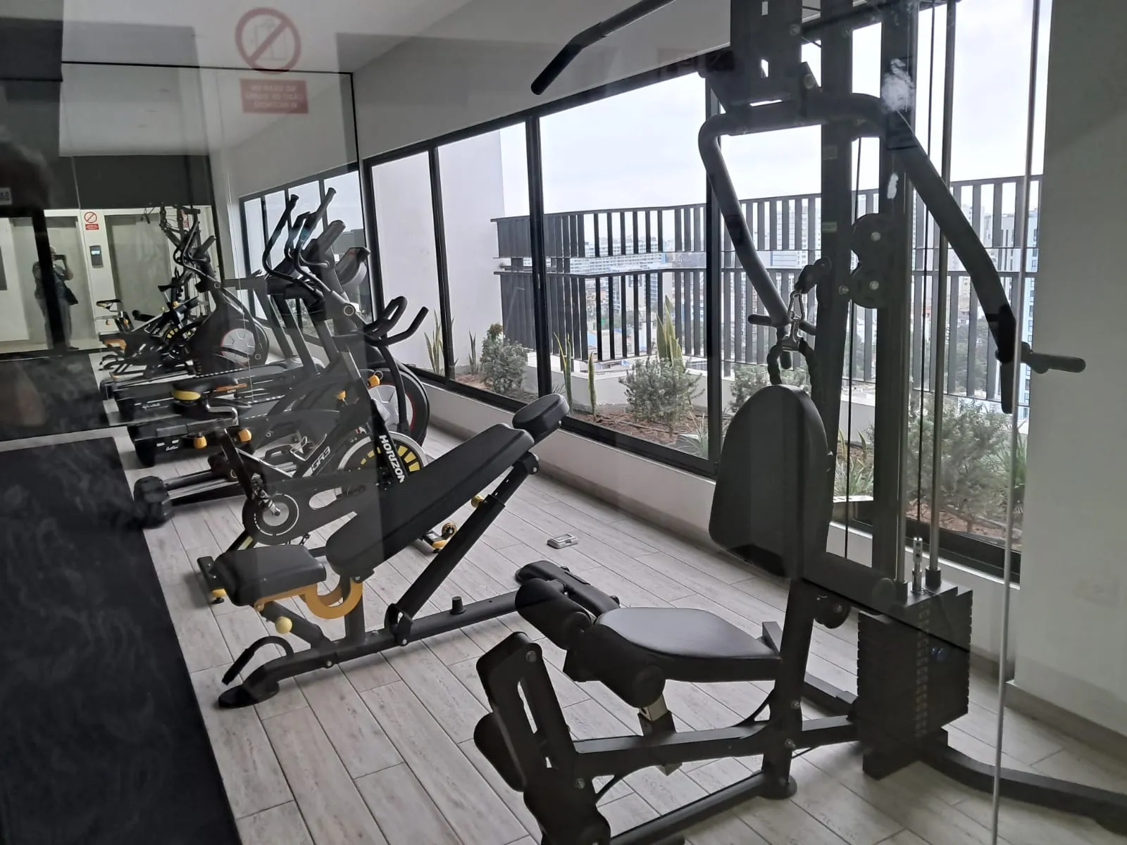Departamento de 3 Dormitorios en Av. Arenales 680, Jesús María - 16