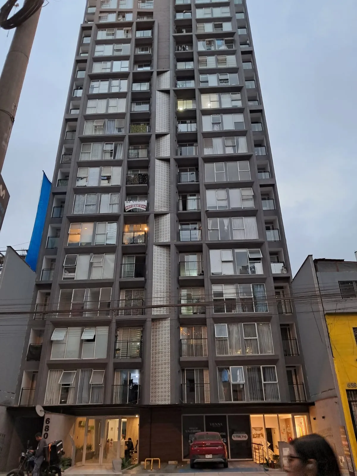 Departamento de 3 Dormitorios en Av. Arenales 680, Jesús María — foto 2
