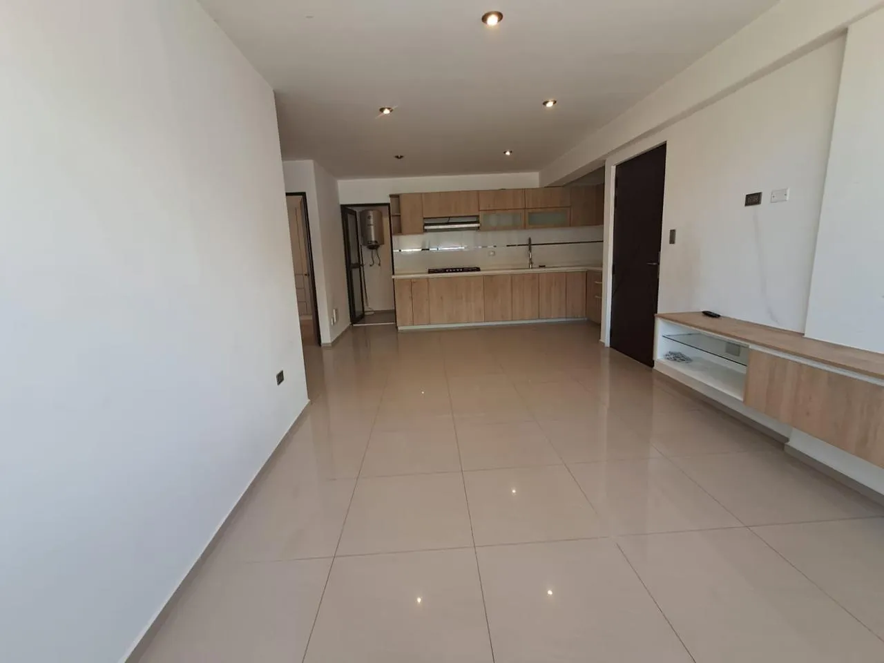 Se Vende Departamento de 3 Dormitorios + Cochera en Residencial NEO 18 San Carlos — foto 3