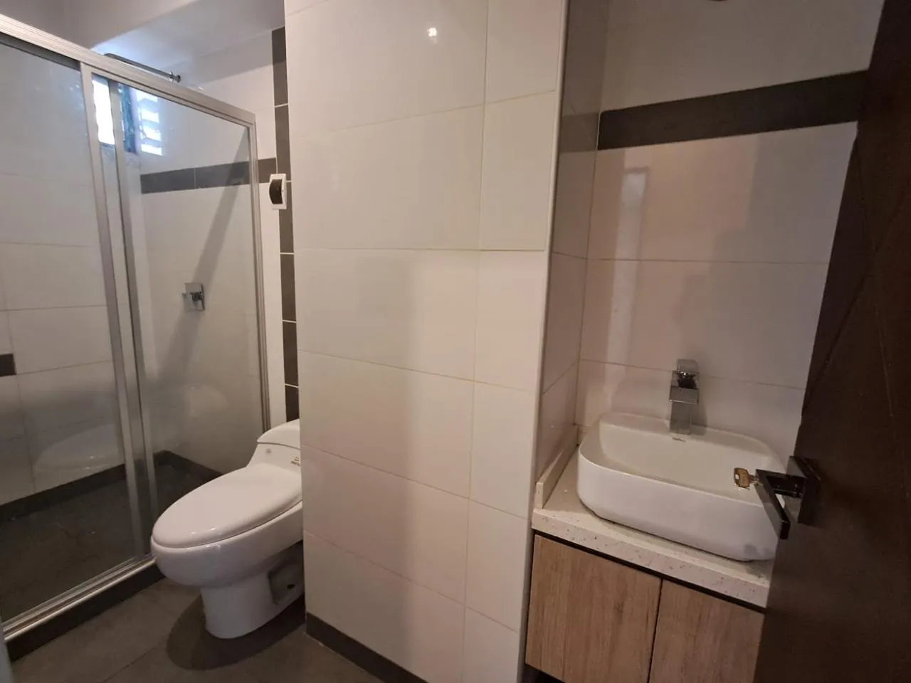 Se Vende Departamento de 3 Dormitorios + Cochera en Residencial NEO 18 San Carlos — foto 8