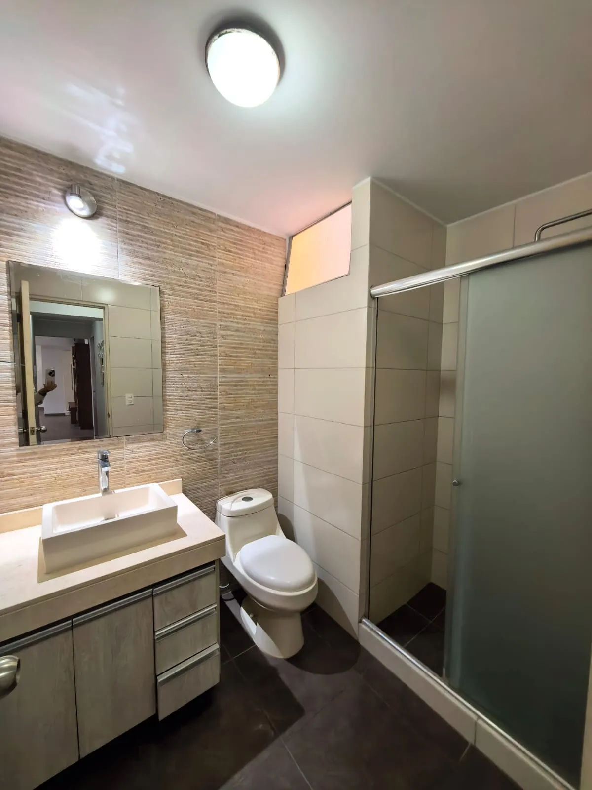 alquilo del de 3 dormitorios 95m2 en Lincidro. - 14