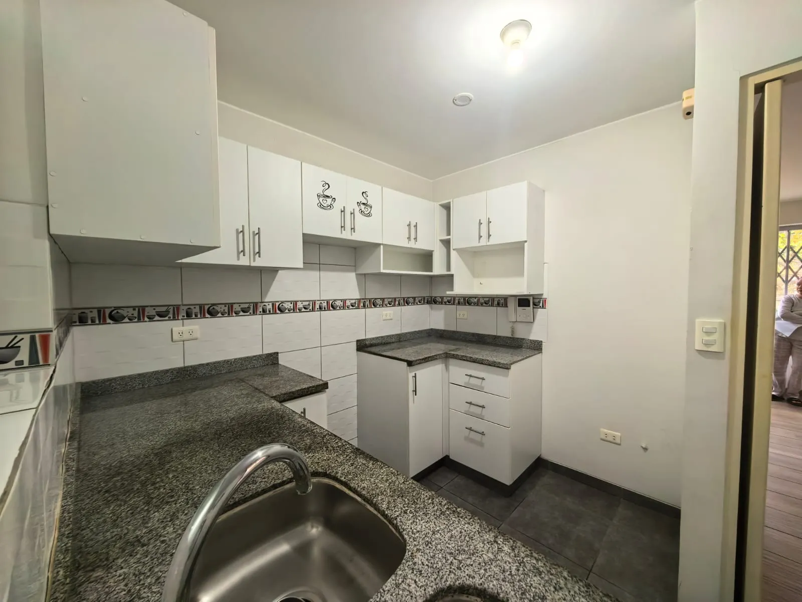alquilo del de 3 dormitorios 95m2 en Lincidro. - 3