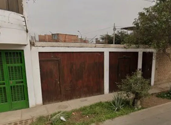 VENDO CASA EN CARABAYLLO - 1
