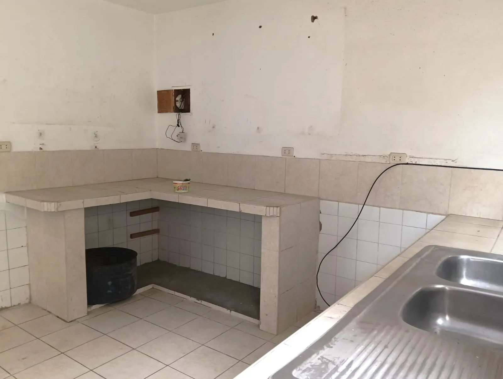 Venta Casa Como Terreno o Para Remodelar en Chorrillos, Cerca Av Huaylas y Plaza Vea - 7
