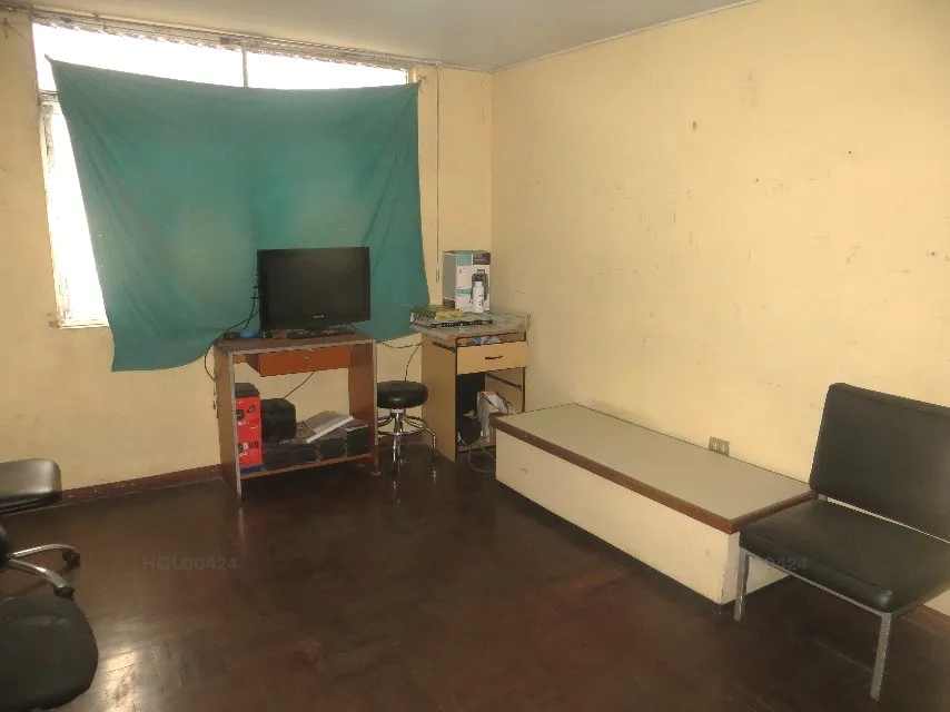 Venta Casa Como Terreno o Para Remodelar en Chorrillos, Cerca Av Huaylas y Plaza Vea - 17