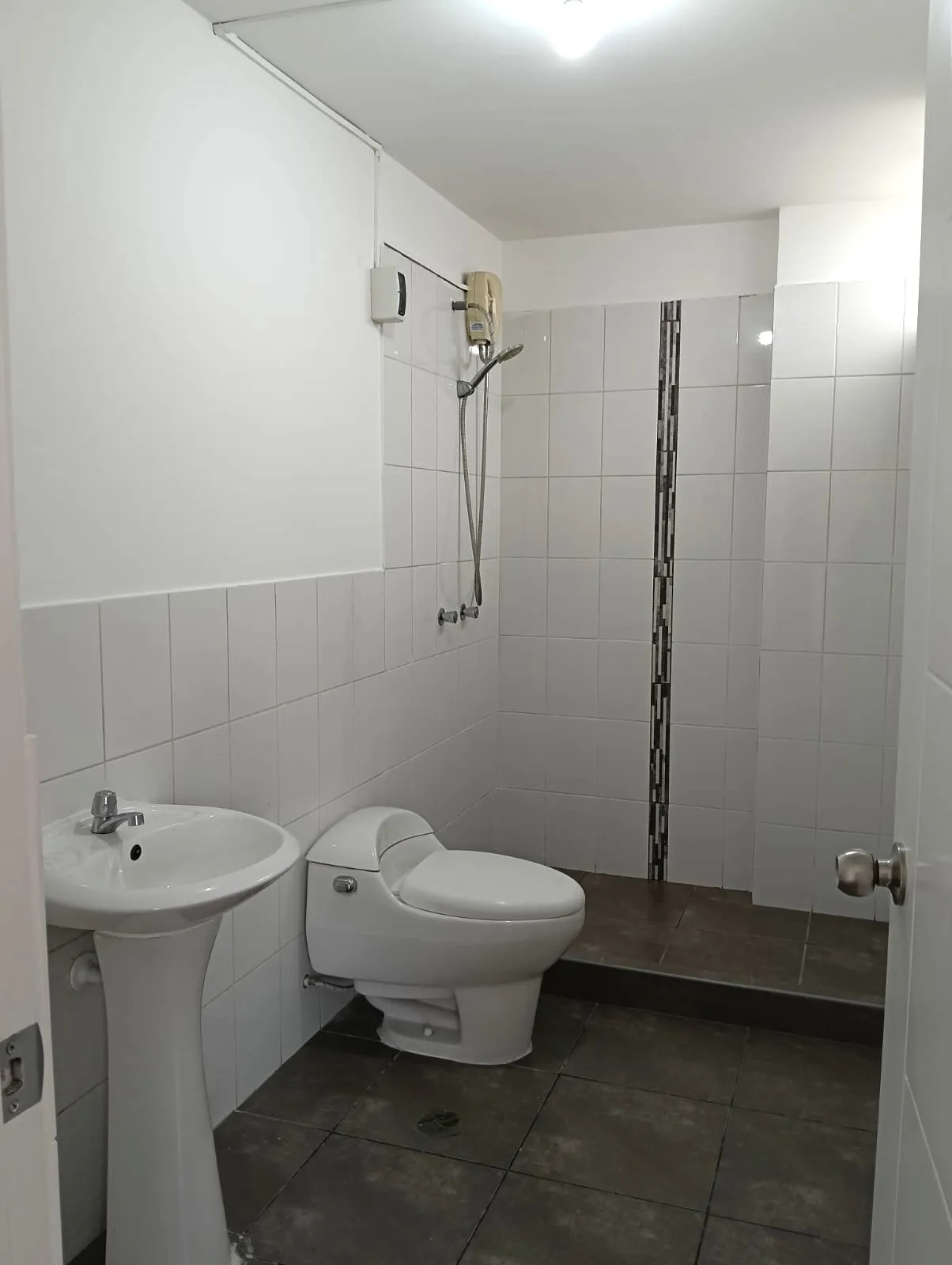 Departamento en Venta en Surquillo límite con Miraflores - 8