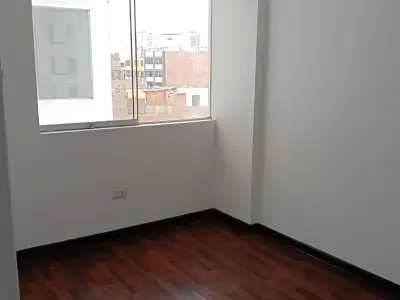 Miniatura 10