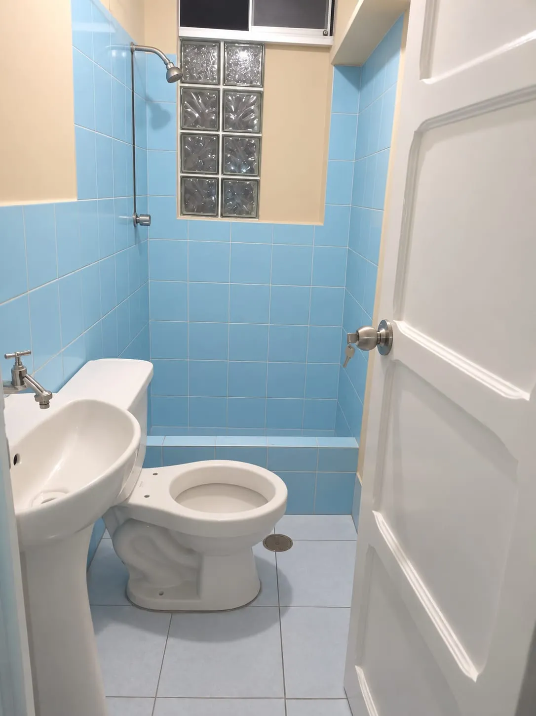Alquilo Dpto. 3er piso SJL con 3 dormitorios — foto 3