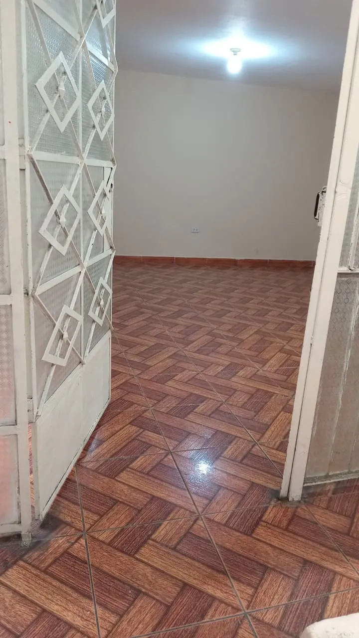 Alquilo Dpto. 3er piso SJL con 3 dormitorios — foto 5