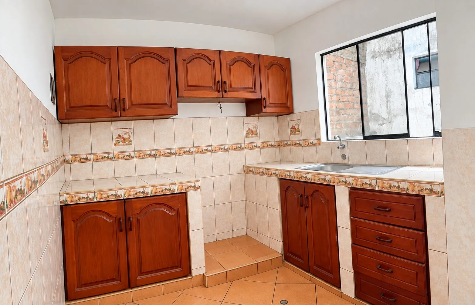 Gran oportunidad! Casa-Local Comercial /Propiedad mixta en Independencia — foto 3