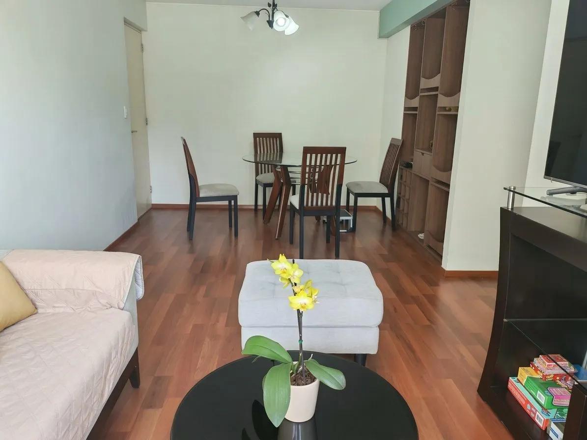 VENTA DE ACOGEDOR DEPARTAMENTO EN EL CORAZON DE MAGDALENA DEL MAR — foto 3