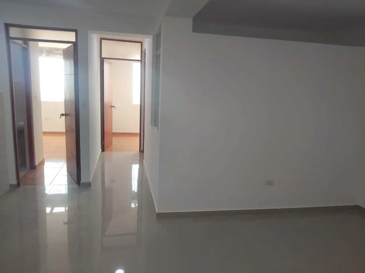 VENDO DEPARTAMENTO 60M2 SEGUNDO PISO CON VISTA INTERIOR/3HAB /2BAÑOS-EN VILLA MARIA DEL TRIUNFO EN TABLADA ZONA NUEVA. 🏡 Depa bonito, bien ubicado y a buen precio - 20