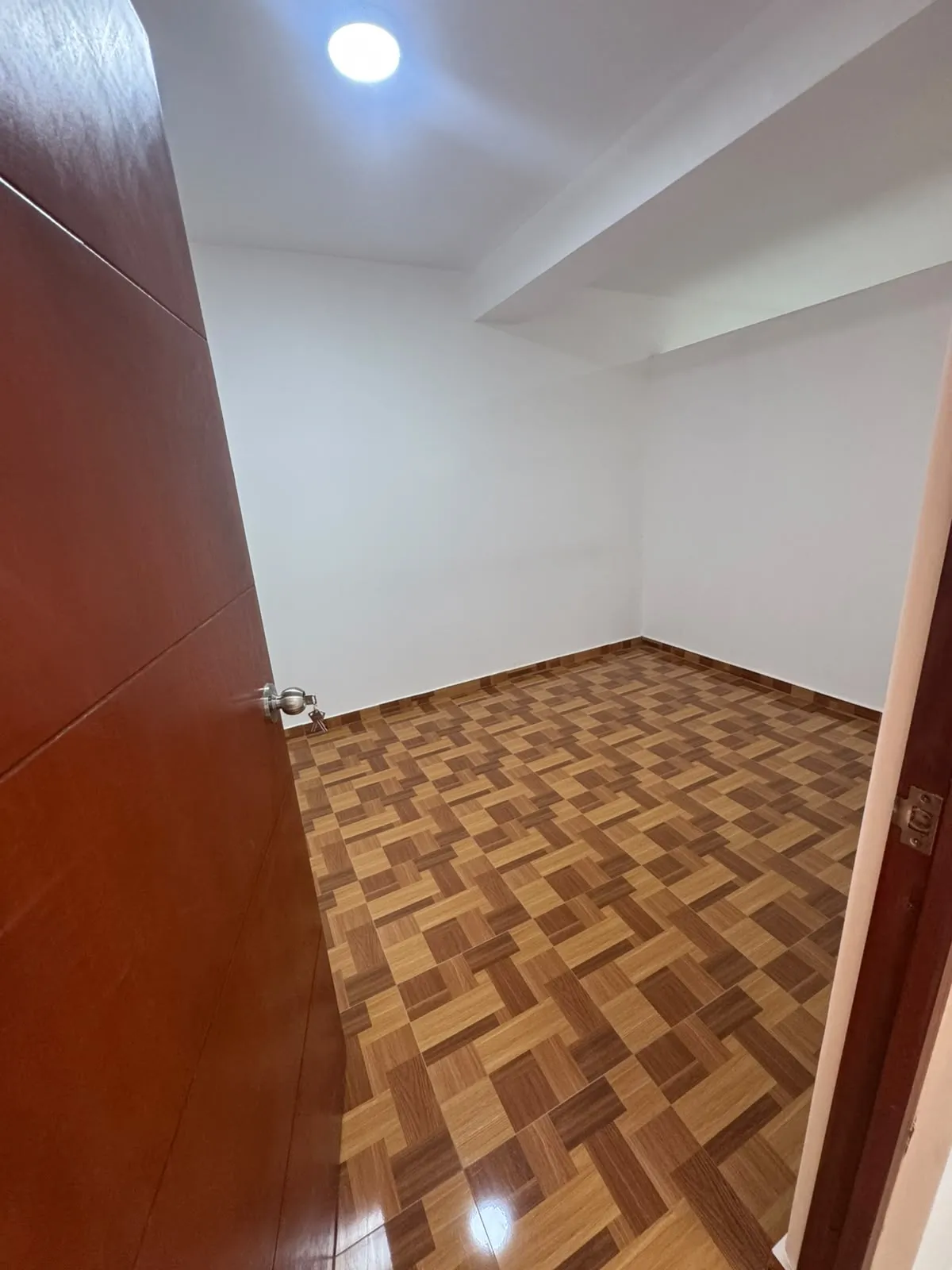 VENDO DEPARTAMENTO 60M2  SEGUNDO PISO CON VISTA INTERIOR/3HAB /2BAÑOS-EN VILLA MARIA DEL TRIUNFO EN TABLADA ZONA NUEVA. 🏡 Depa bonito, bien ubicado y a buen precio — foto 6