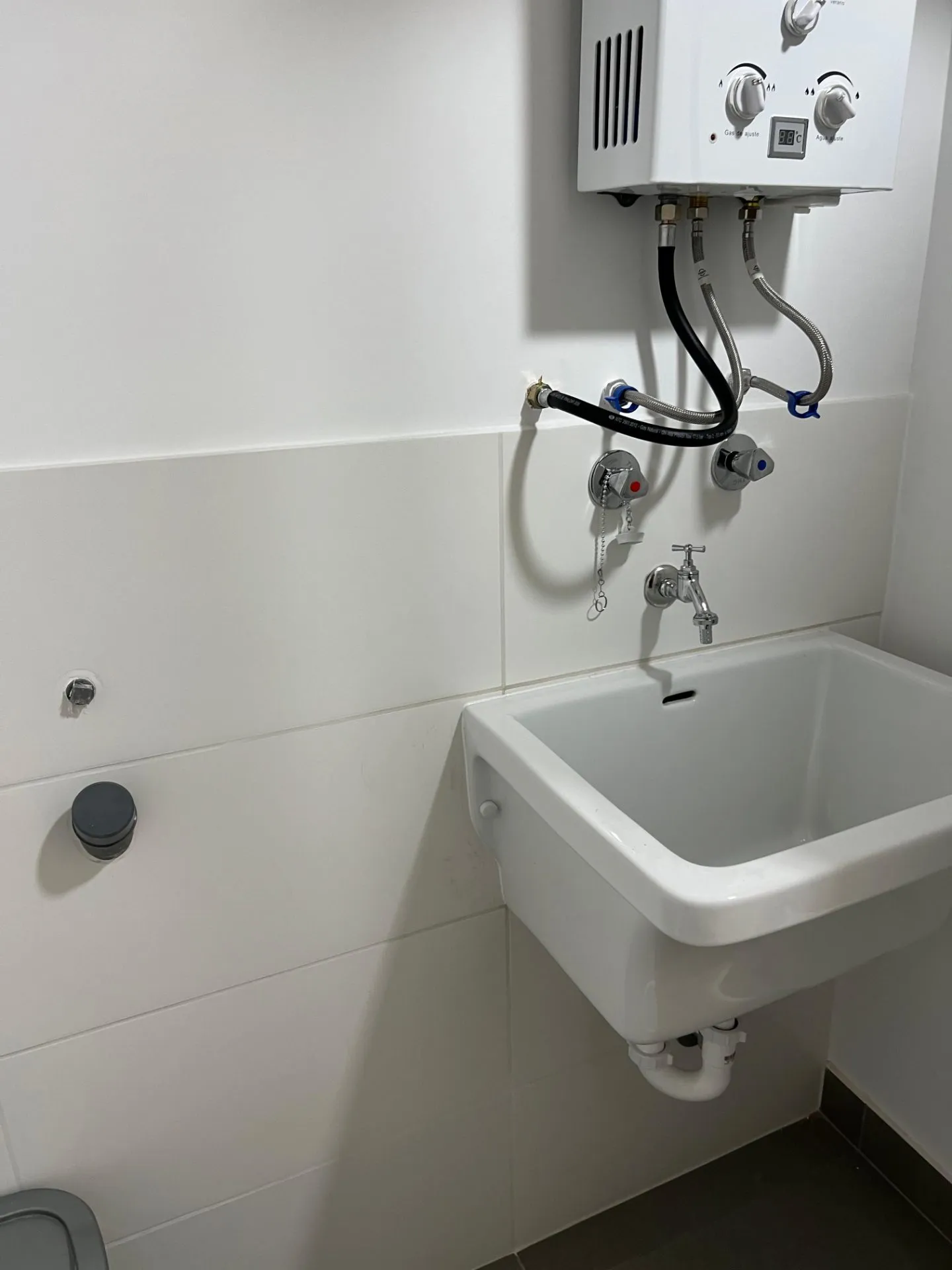 ALQUILER DE DEPARTAMENTO EN ESTRENO EN BREÑA — foto 3