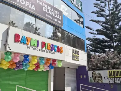 🏢 Local en alquiler en La Molina 200 m² en 2do piso, ideal para oficinas, academias o consultorios