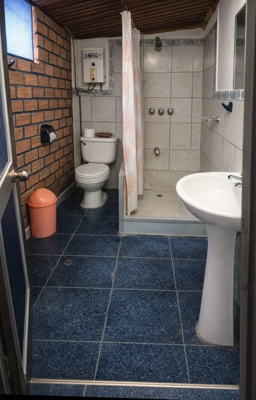 Departamento amoblado en Ayacucho Huamanga 🚨🏡 ¡BUSCAS DEPARTAMENTO EN AYACUCHO? ¡ESTA OPORTUNIDAD ES PARA TI! 🏡🚨  ✨💖 ¡MINI DEPARTAMENTO FULL AMOBLADO EN ALQUILER! 💖 — foto 4