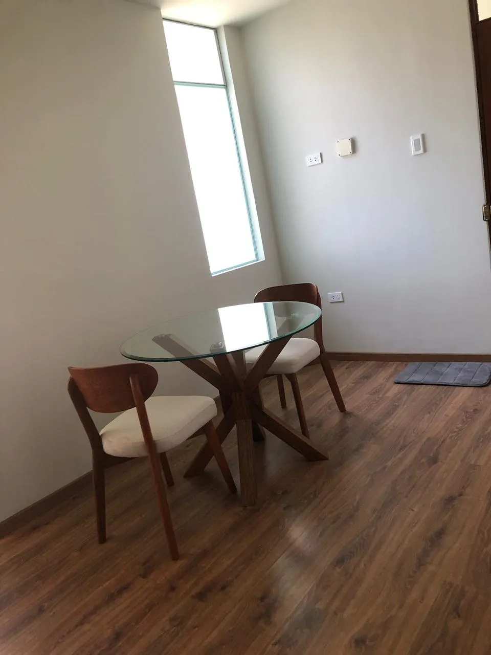 ALQUILO DEPARTAMENTO DE  UN  DORMITORIO SEMI AMOBLADO — foto 2