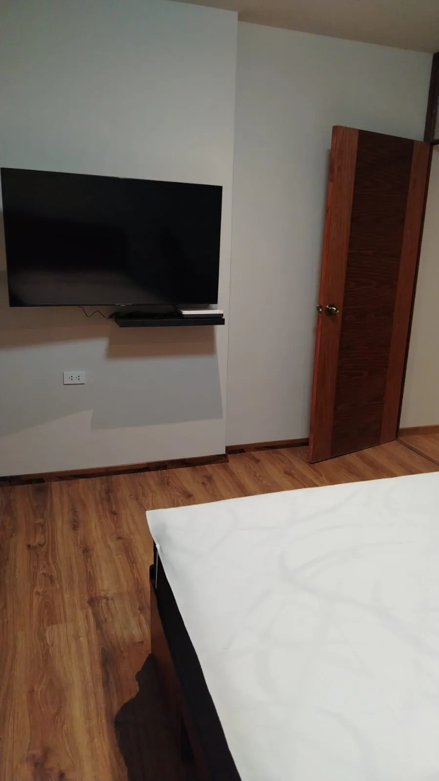 ALQUILO DEPARTAMENTO DE  UN  DORMITORIO SEMI AMOBLADO — foto 10