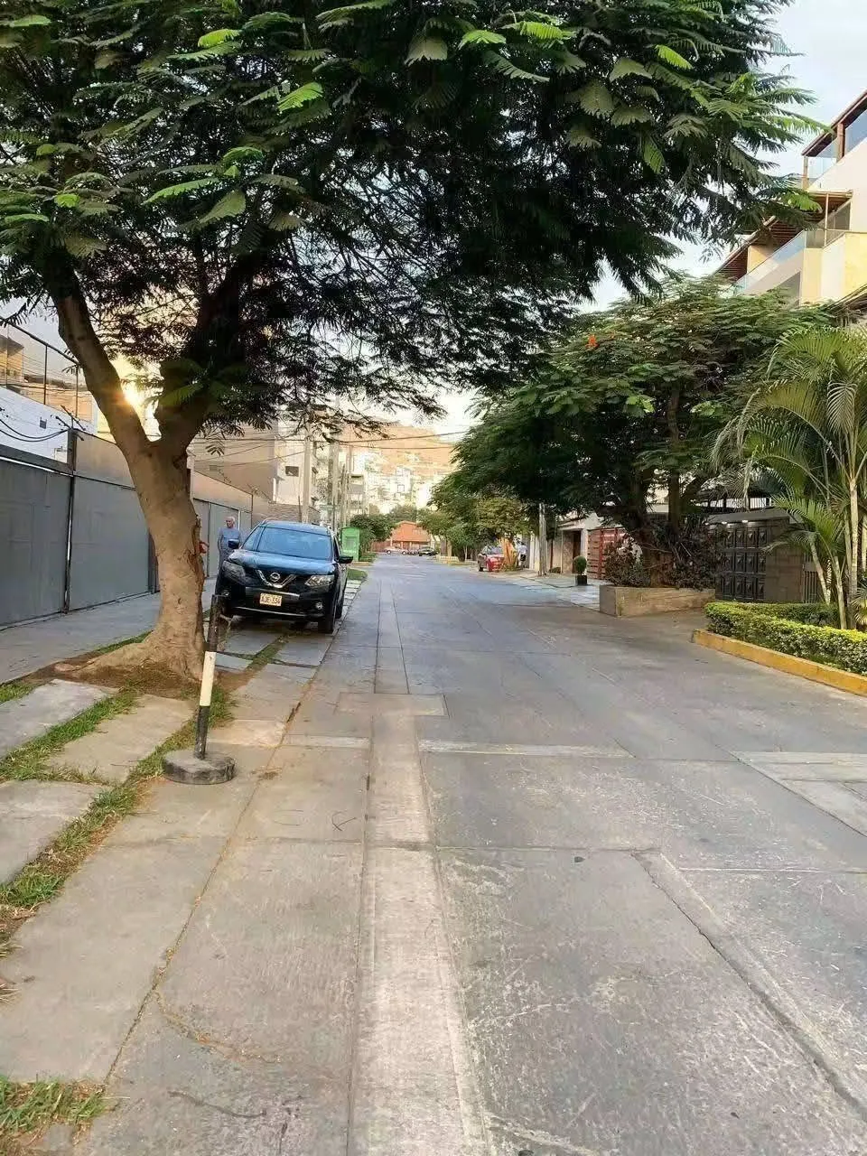 venta de casa como terreno en valle hermoso  santiago de surco — foto 2