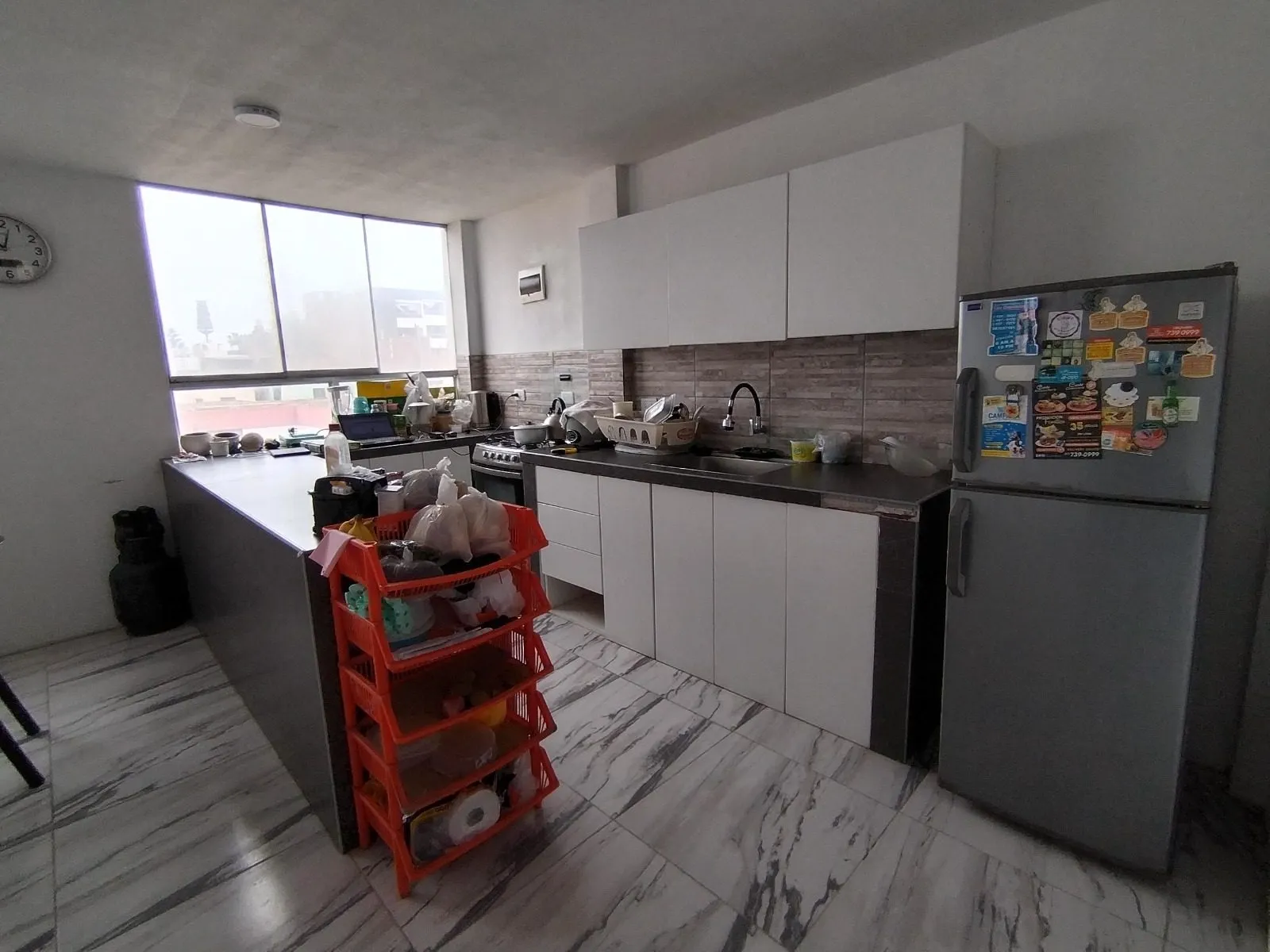 Departamento de 2 habitaciones en La Perla Alta — foto 3
