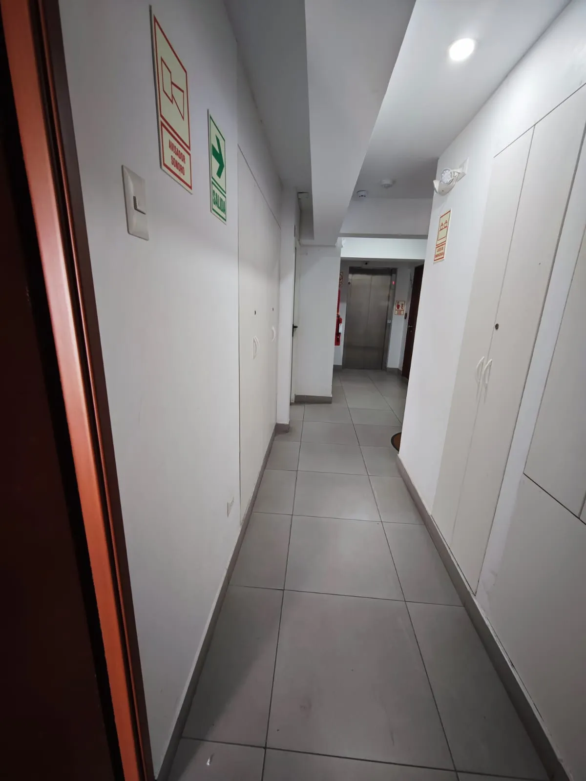 DEPARTAMENTO EN VENTA EN SAN MIGUEL – PISO 14, CON BALCÓN Y ALMACÉN - 16