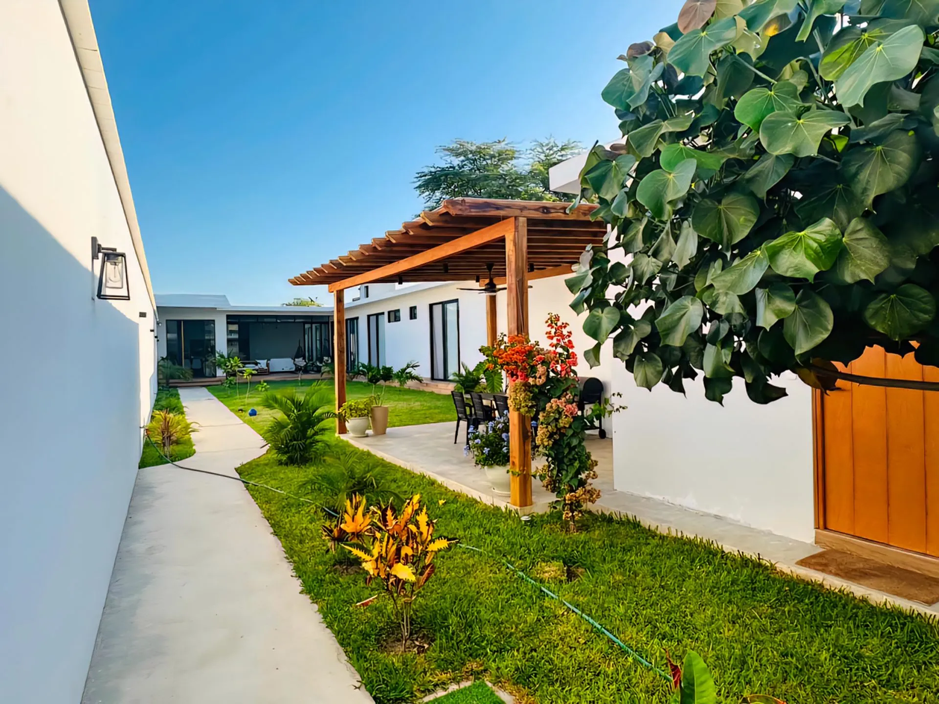 Venta Directa - Casa en Urb. Sol de Los Ejidos — foto 3