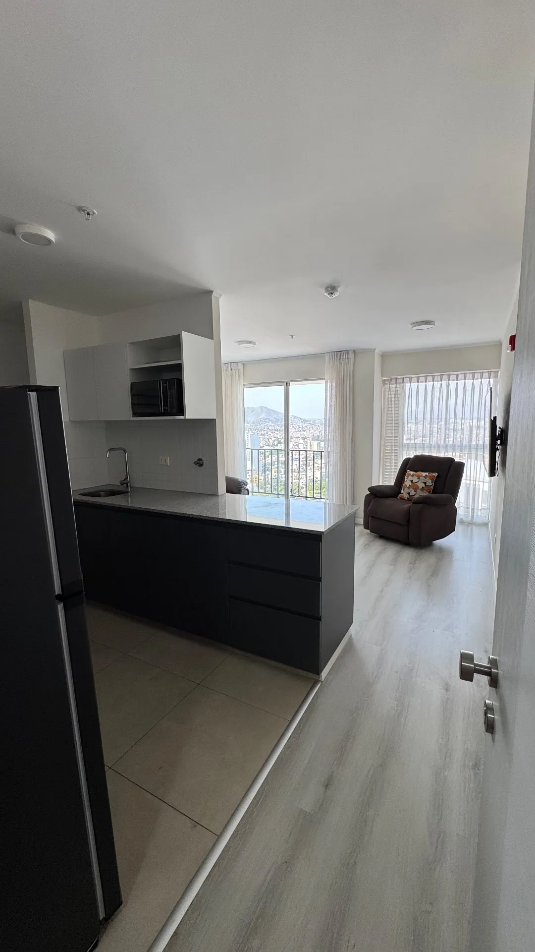 Departamento semiamoblado en Santa Catalina — foto 2