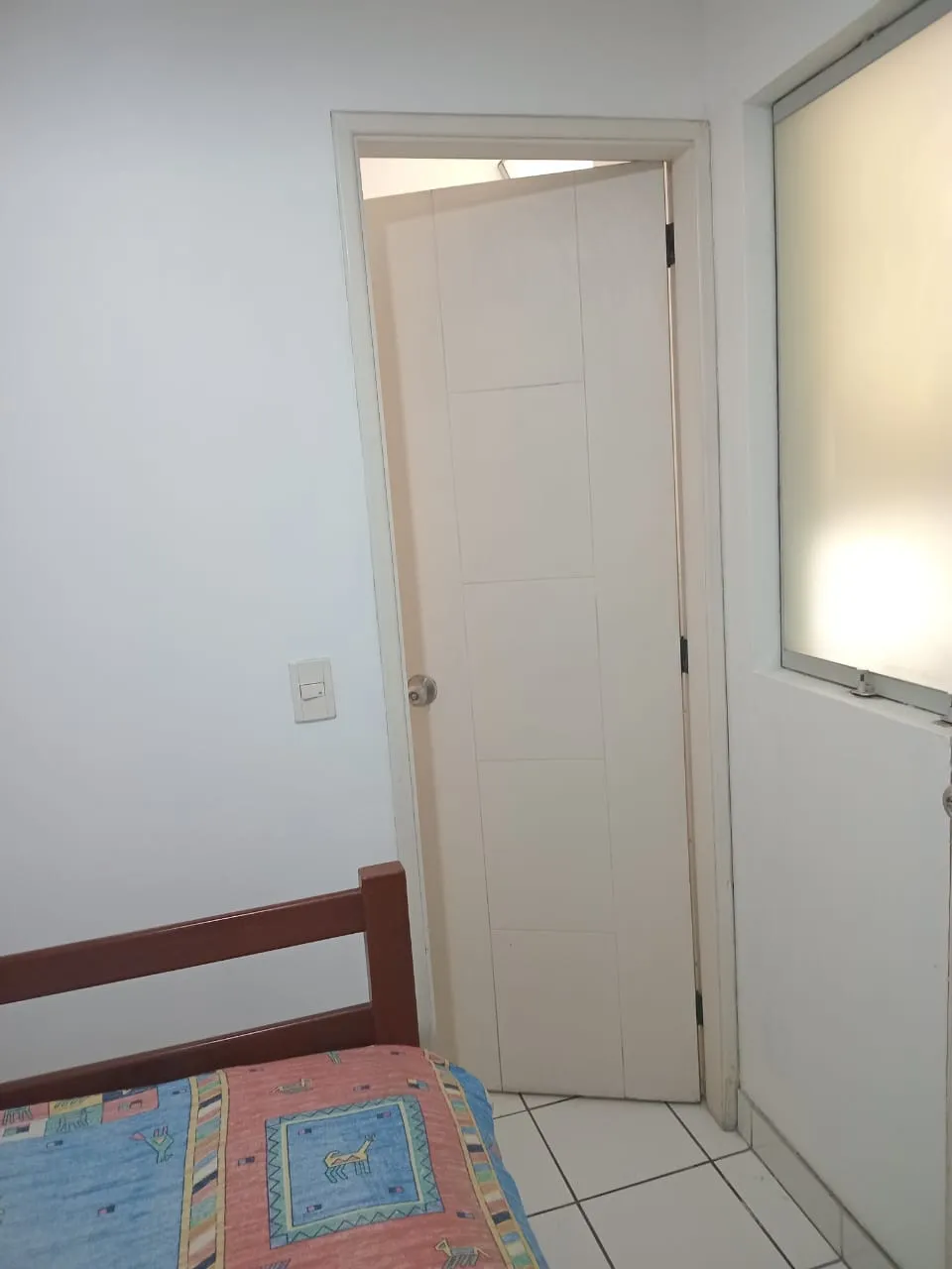 Monterrico Surco alquilo habitación full amoblada con baño incorporado en un departamento para estudiantes personas que trabajen  persona sola cerca  a Upc Esan Pad Embajada de EEUU CLÍNICAS s/740 - 5
