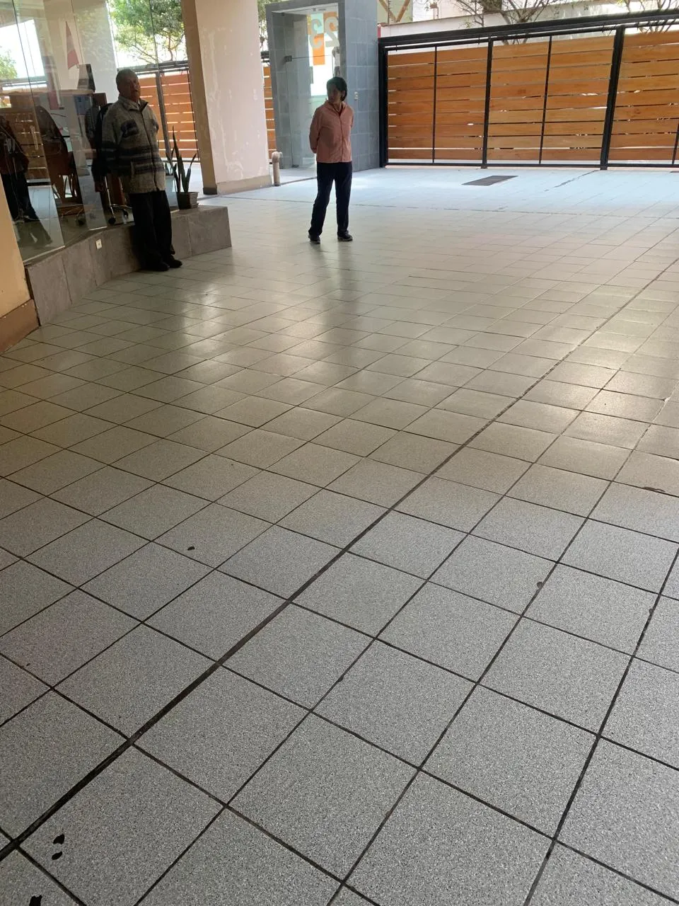 ¿Cansado de buscar estacionamiento en Miraflores? 🚗 — foto 3