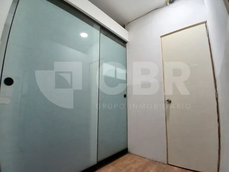 ALQUILER LOCAL COMERCIAL EN LA VICTORIA - 3