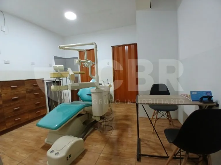 ALQUILER LOCAL COMERCIAL EN LA VICTORIA - 6