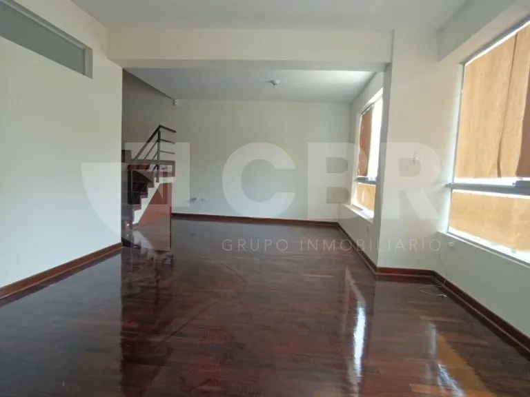 VENTA DUPLEX EN SURCO - 2