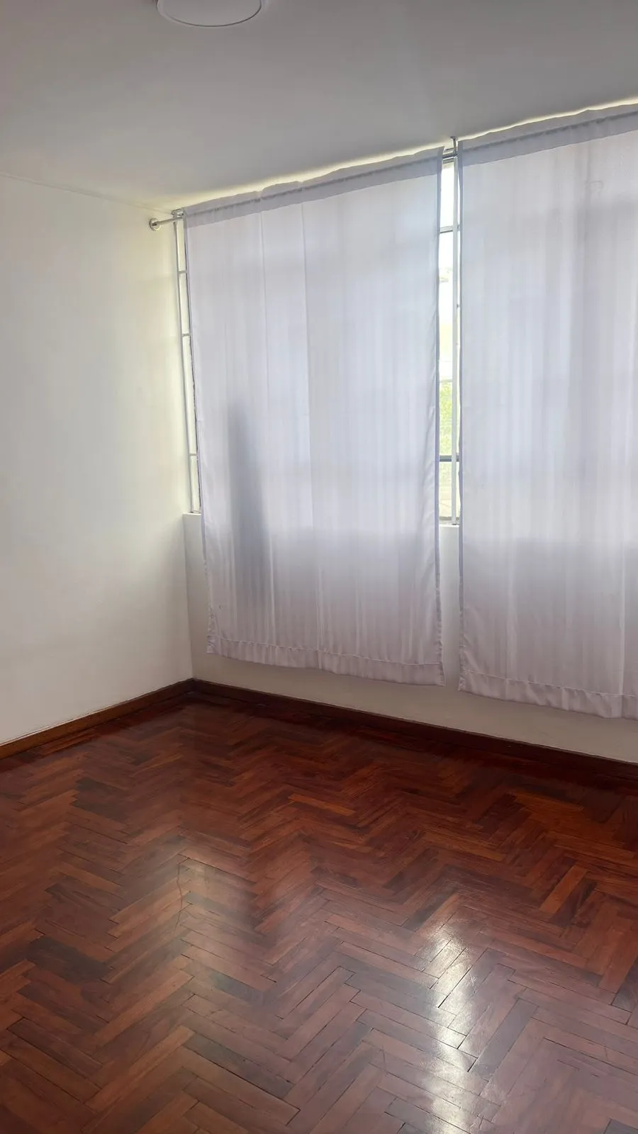VENTA OCASION DEPA 2DO PISO URB. ELIO USD 160,000 — foto 3
