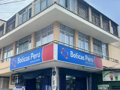 VENTA OCASION DEPA 2DO PISO URB. ELIO USD 160,000
